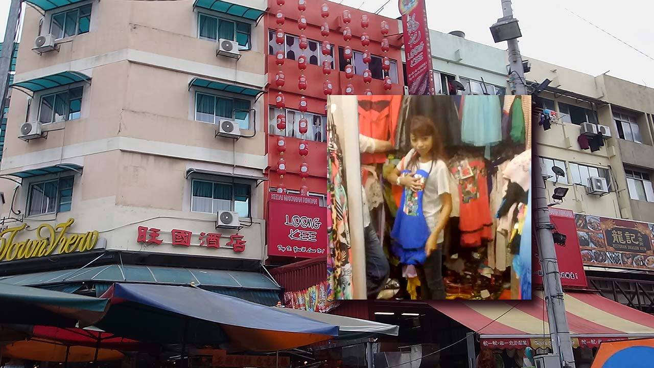 Shopping With Cute Malay FuckFriend