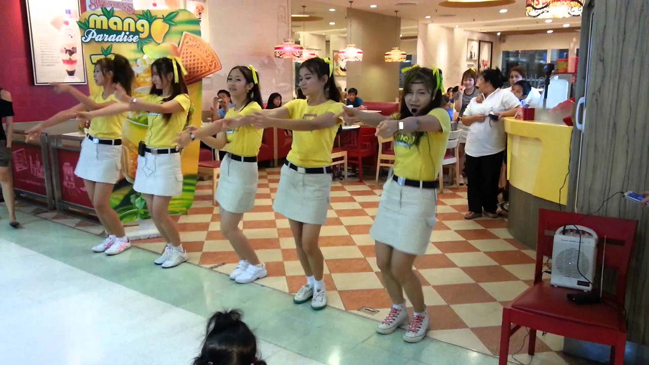 Girls Dancing At Swensens Mall