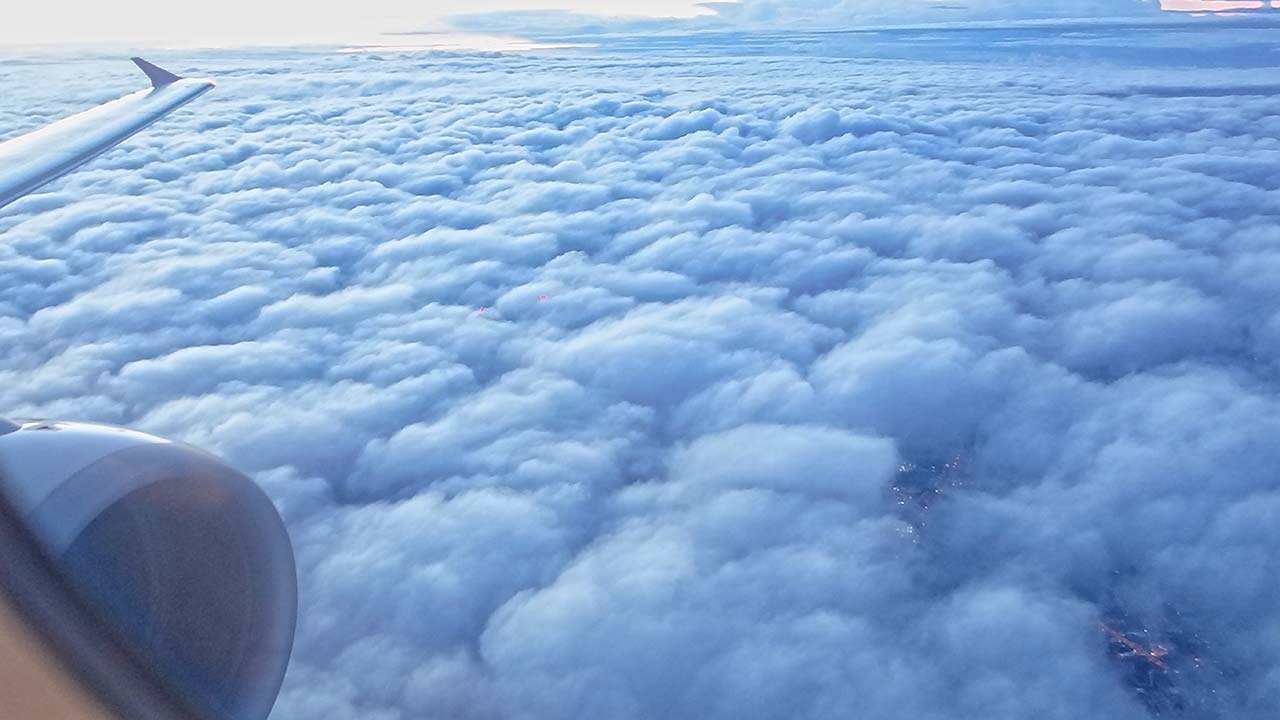 Flying to Chiang Mai with views of the clouds