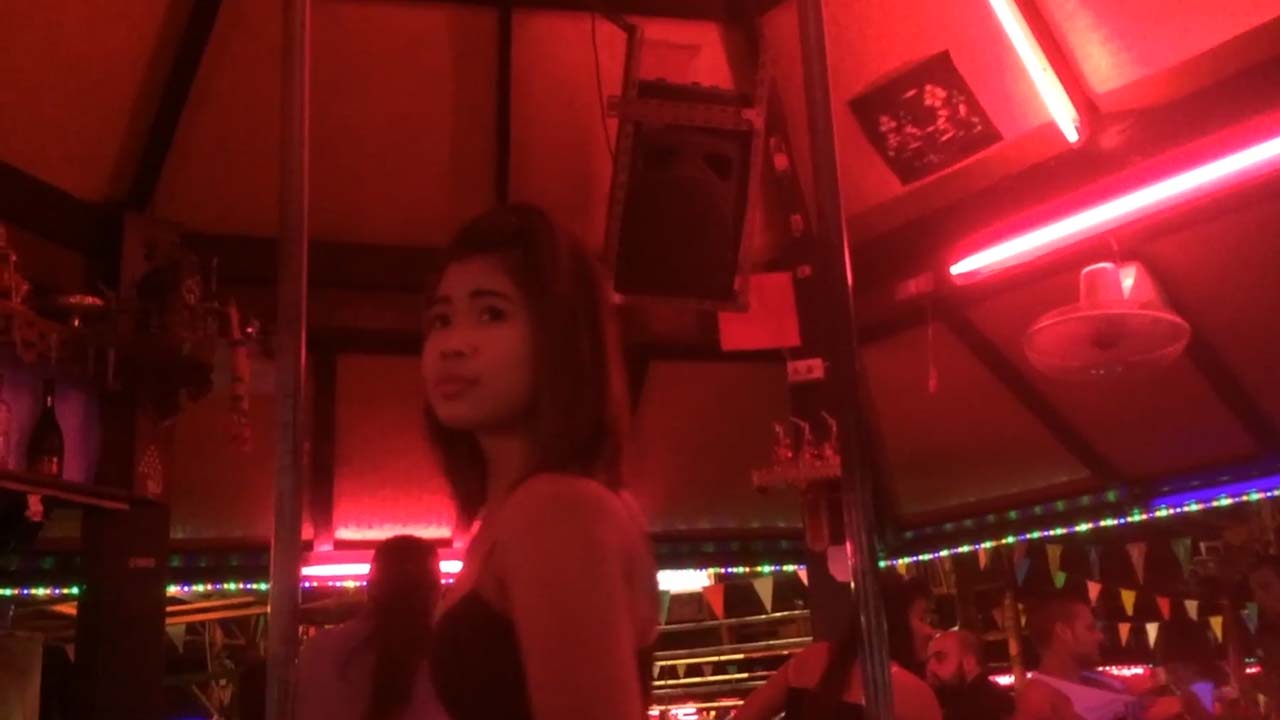 Koh Samui temple and beer bars