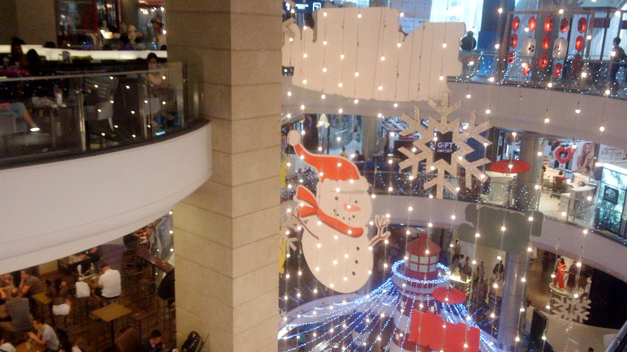 View inside Bangkok shopping mall when doing after-Christmas shopping