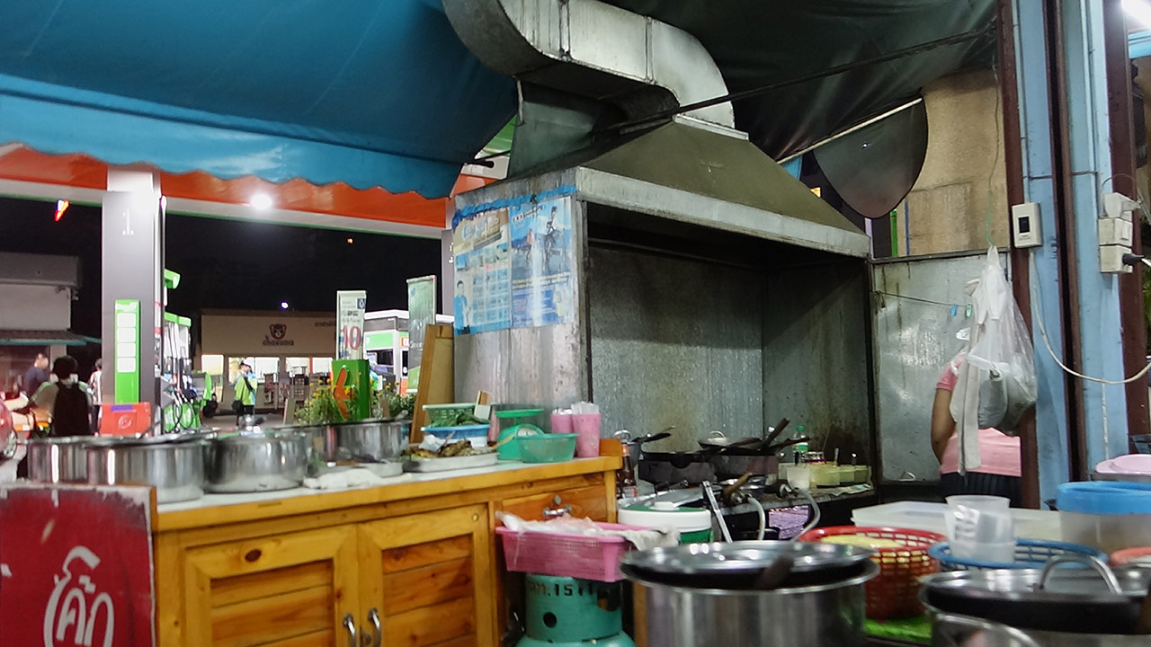 Food stand on walk to disco party