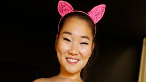 Chinese Facial Selfie in bunny ears