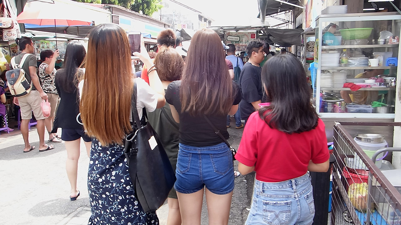 Chinese Girls In Penang