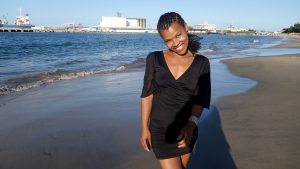 Black 19Yo Girl hooks up with white guy she met at Madagascar beach