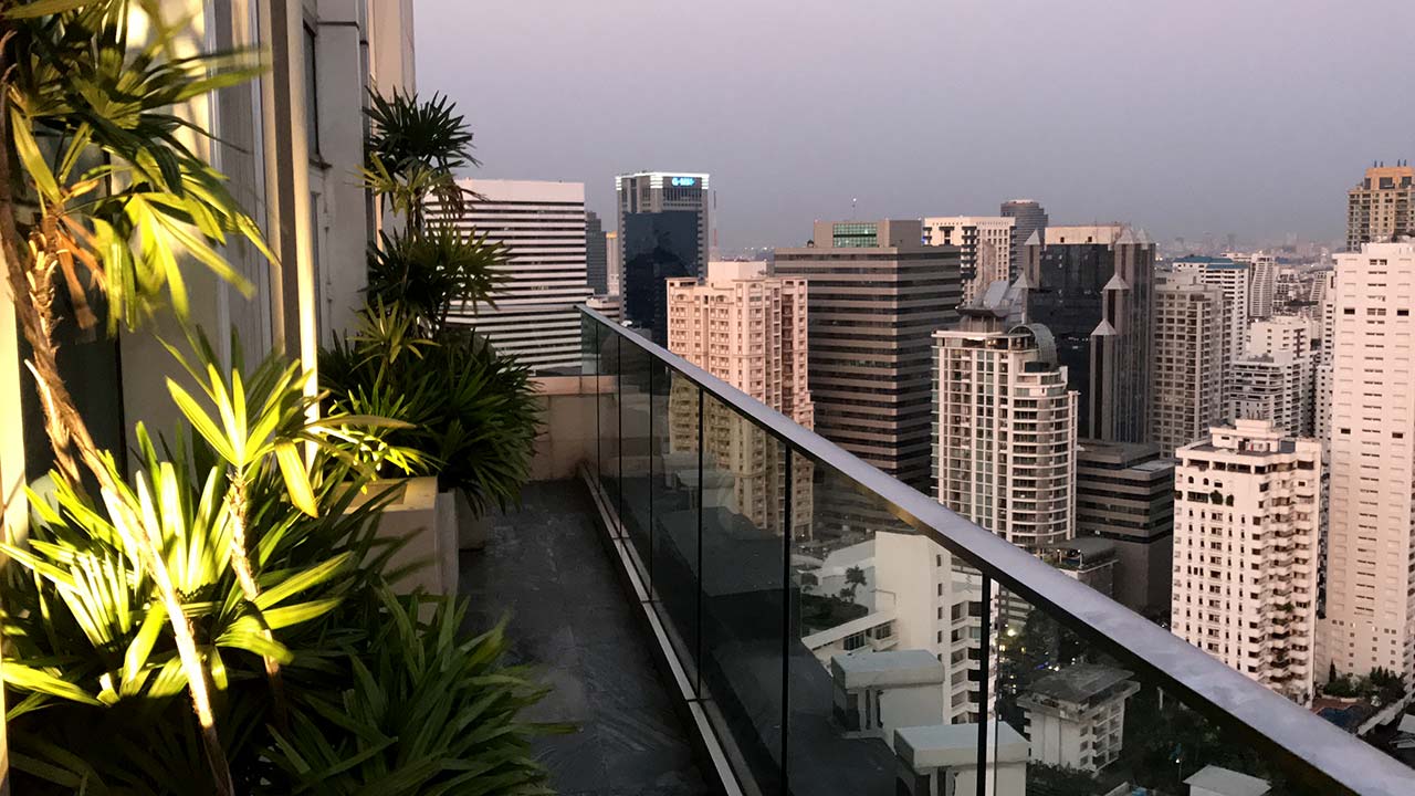 Sky view at Sofitel Bangkok Restaurant