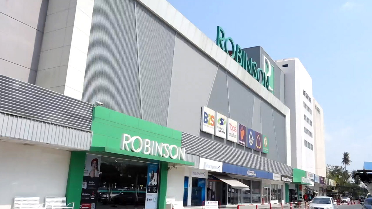 Hat Yai Robinson Mall exploration and girlwatching