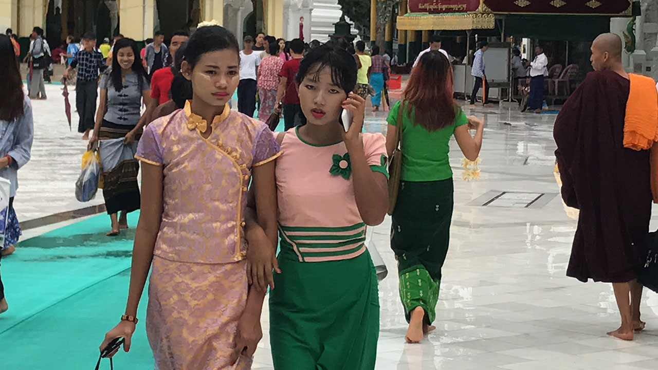 View in temple of traditional cute Myanmar Girls Dresses