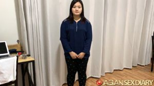 Super shy and Chubby Young MILF Ray met in Pattaya