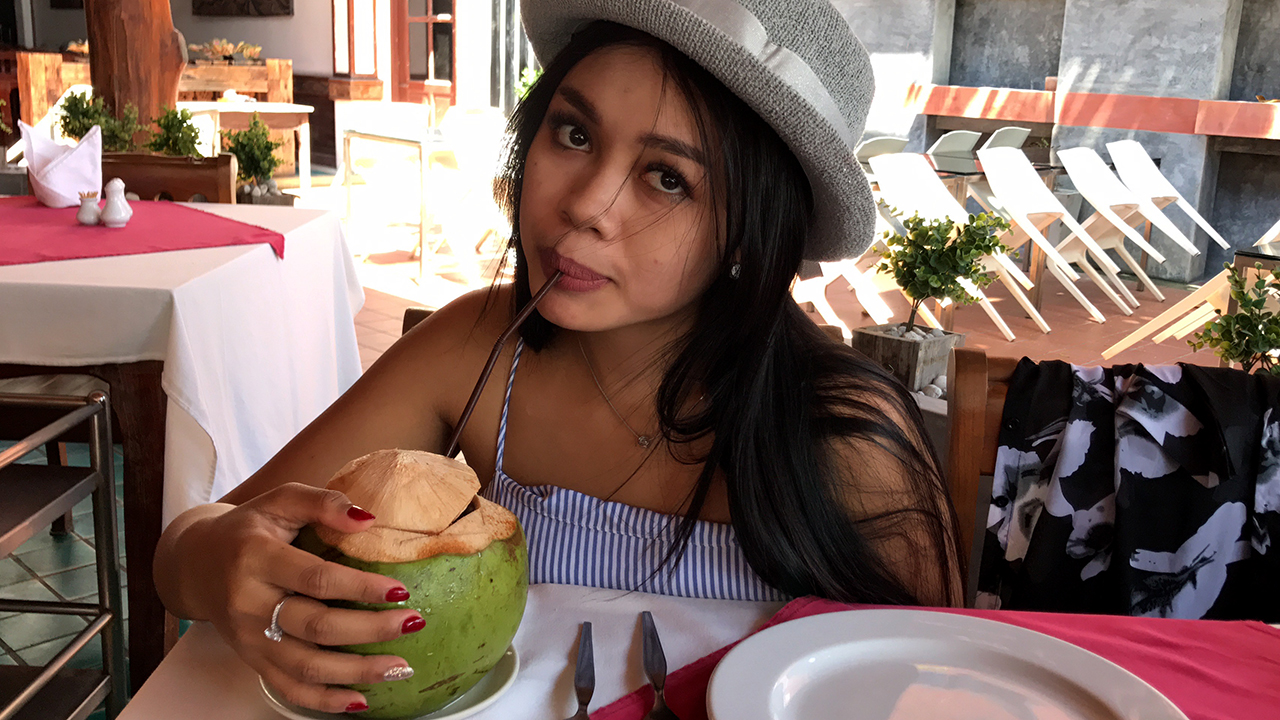 Lunch Date with beautiful busty Malaysian girl Ellen