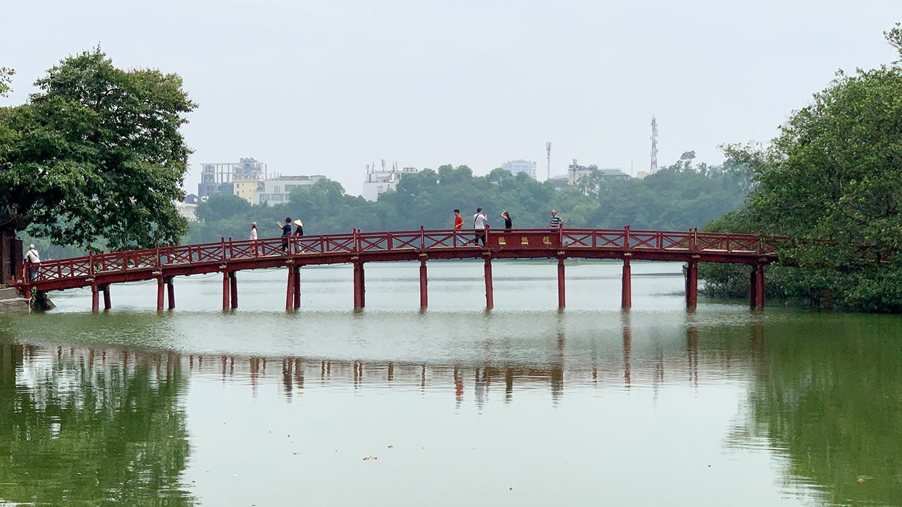 Bridge on Ho Hoan Kiem Hanoi Lake revisit