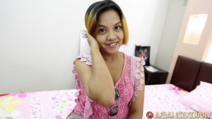 Cute Indonesian MILF girl