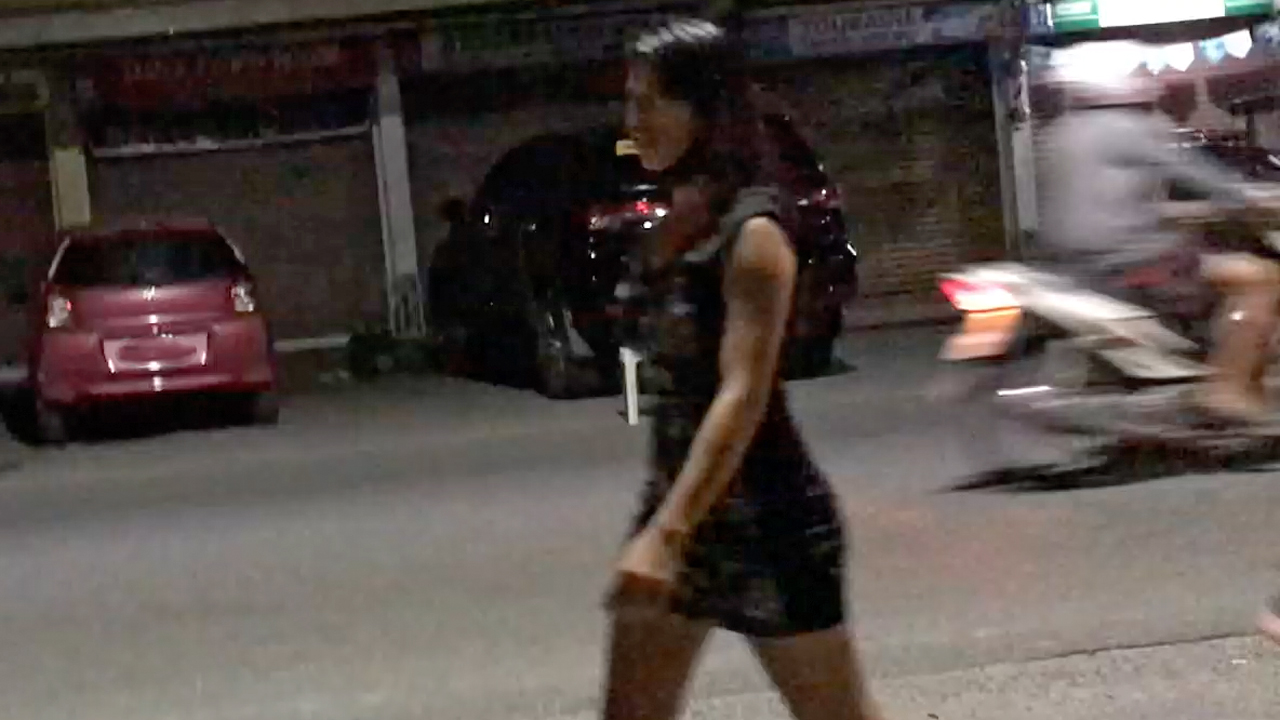 Hot girl gives that JEALOUS sex look while walking by my GF