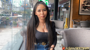 Big tits Thai date at coffee shop