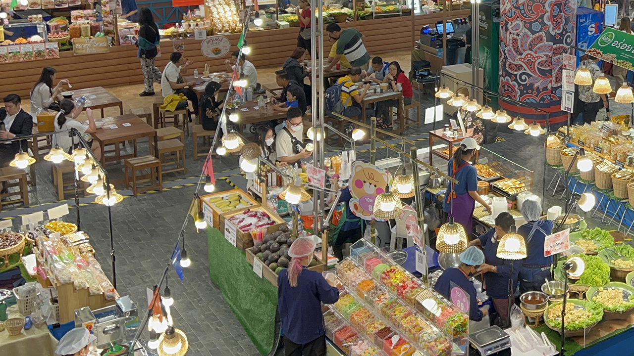 Icon Siam Bangkok mall view at food area