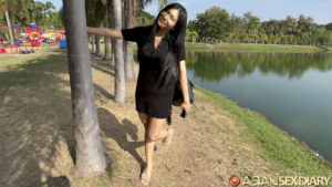 Busty chubby Amateur at park