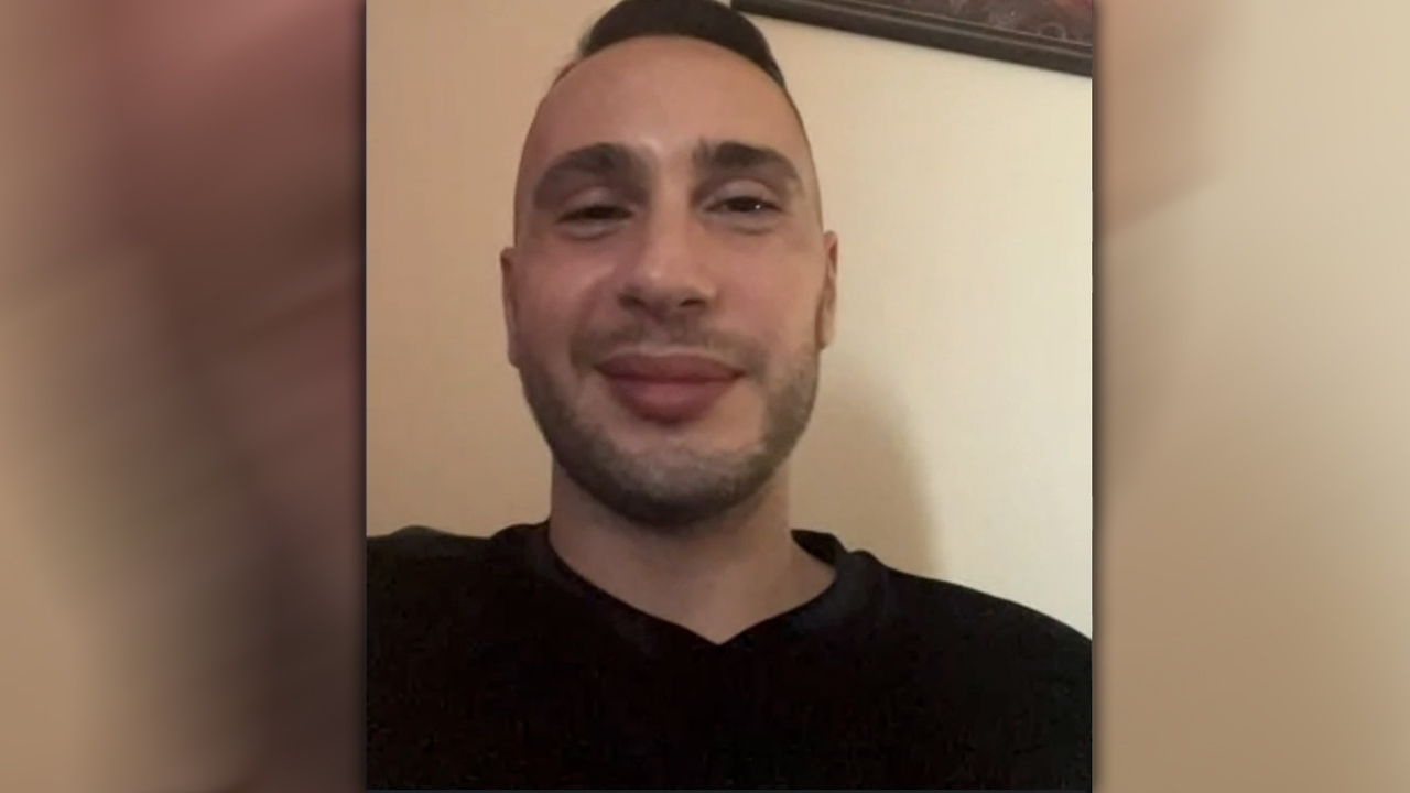 Porn Star Raul in Facetime call with Asian Sex Diary