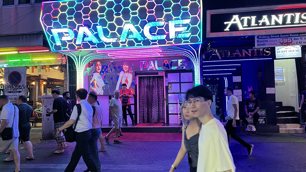 Walking streets of Soi LK Metro Pattaya