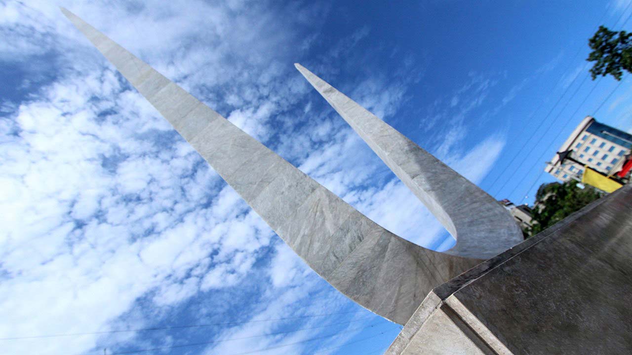 Monument at Cebu memorial Park