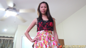 Teen MILF stands proud above camera