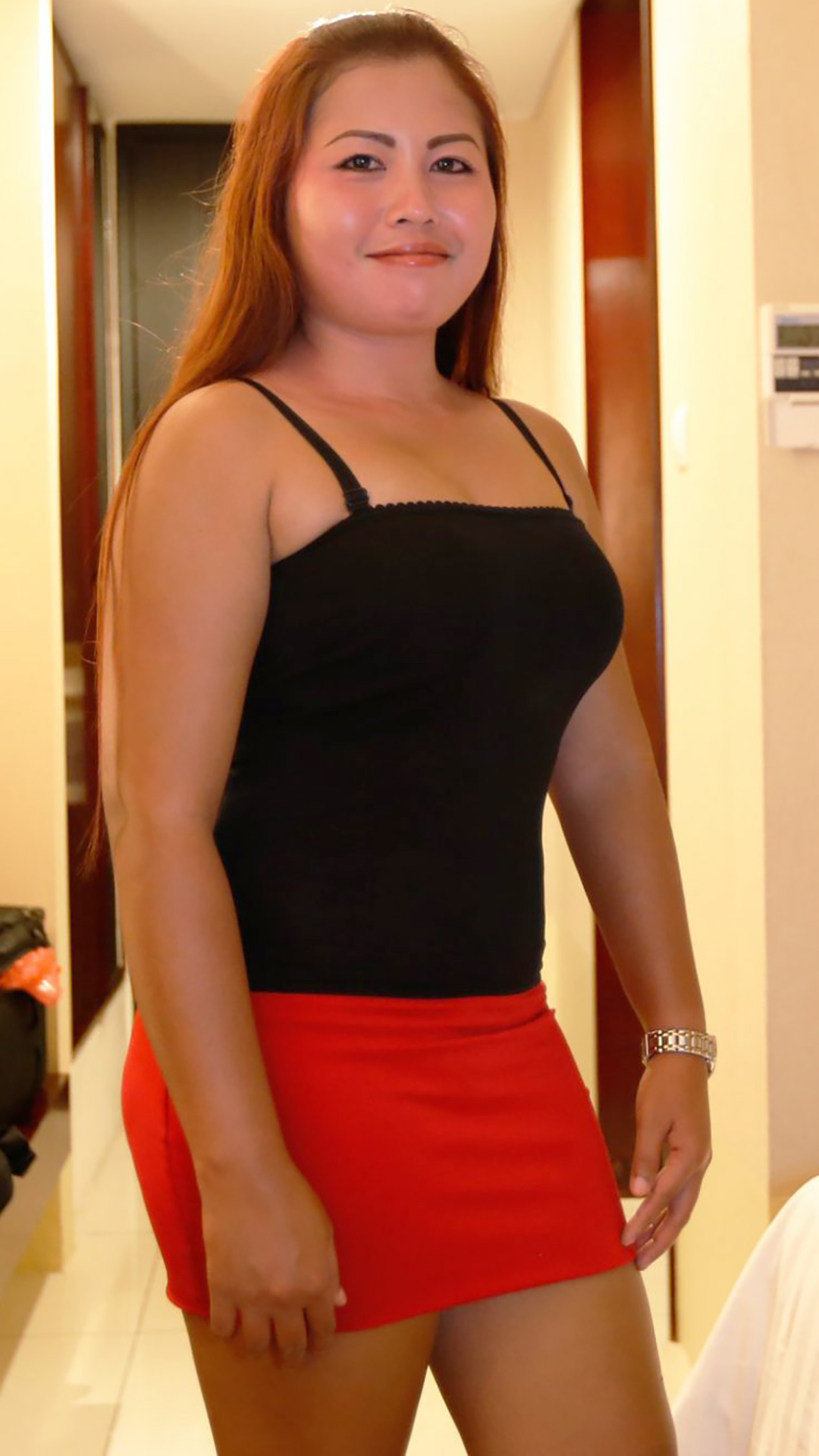 Asian Sex Diary Aed models her short red skirt