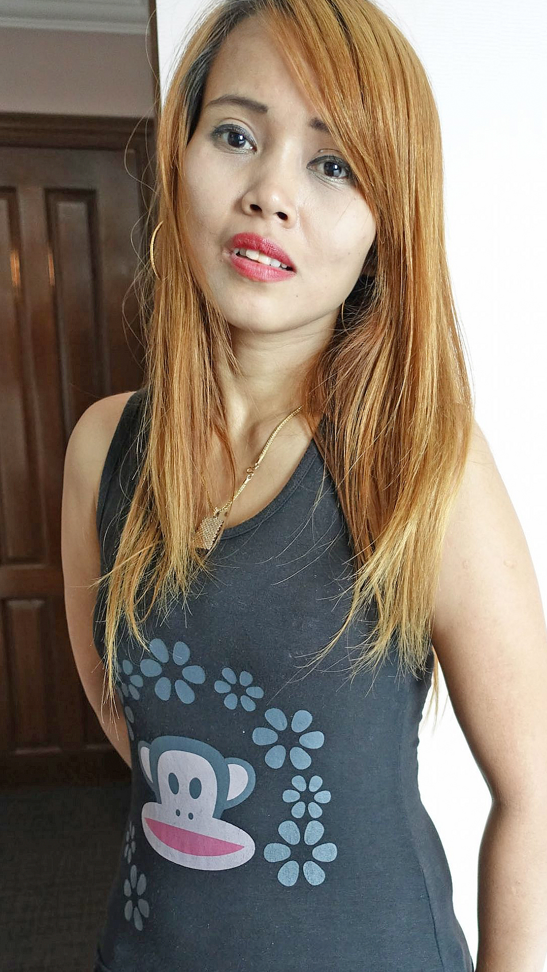 Skinny Asian Sex Diary May O gets ready to strip down to nothing