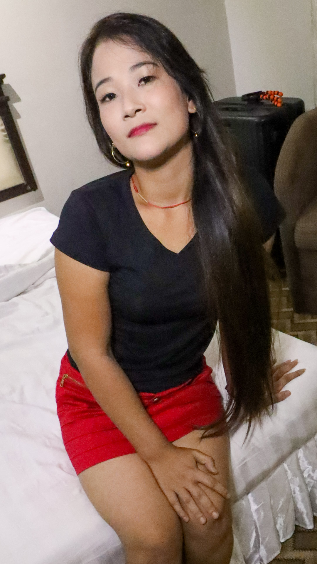 Petite beauty Asian Sex Diary Su D looking for hardcore fun